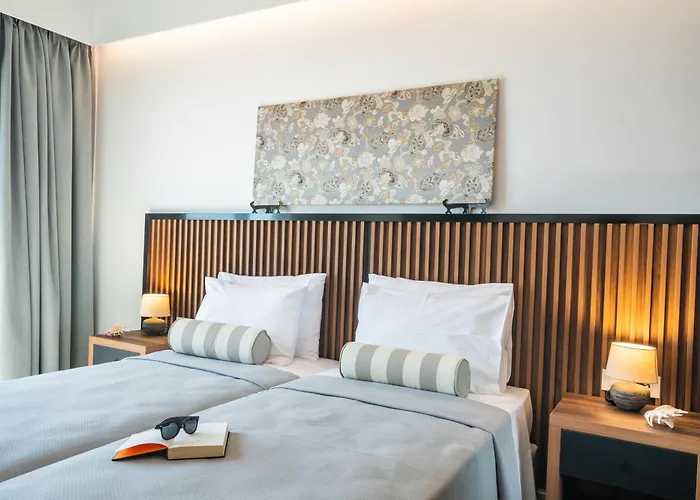 Apolis Beachscape Hotel